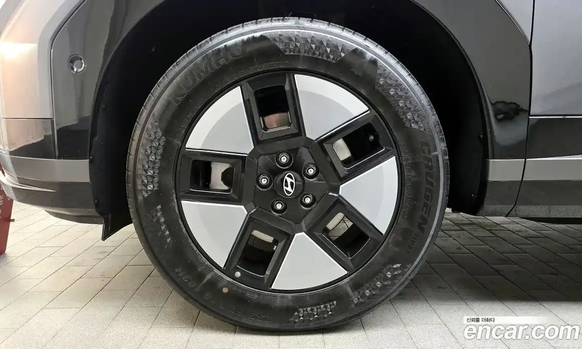 Hyundai Santa Fe 2024 1.6 Автомат в Москве № 126020, фото 8