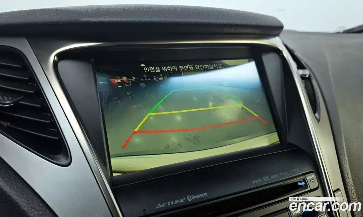 Hyundai Grandeur 2015 2.4 Автомат в Москве № 126854, фото 10