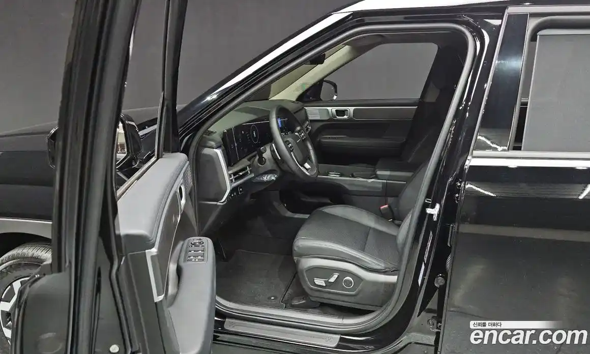 Hyundai Santa Fe 2025 2.5 Автомат в Москве № 129888, фото 17