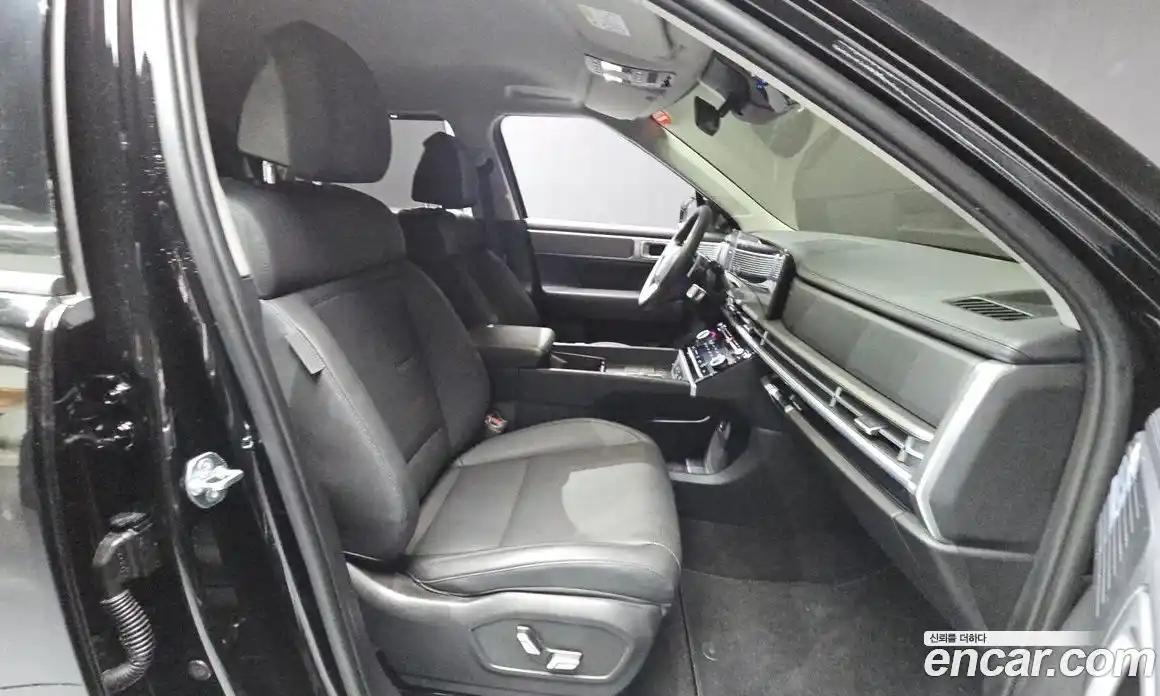 Hyundai Santa Fe 2025 2.5 Автомат в Москве № 129888, фото 9