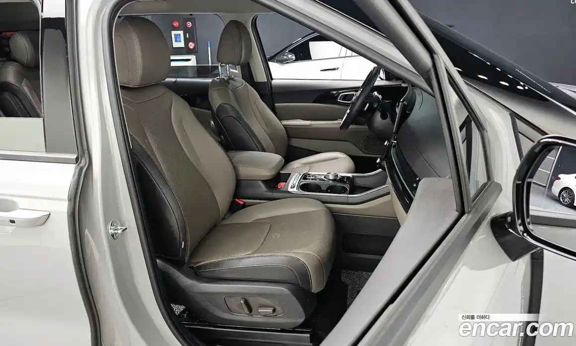 Kia Canival 2025 1.6 Автомат в Москве № 131692, фото 4