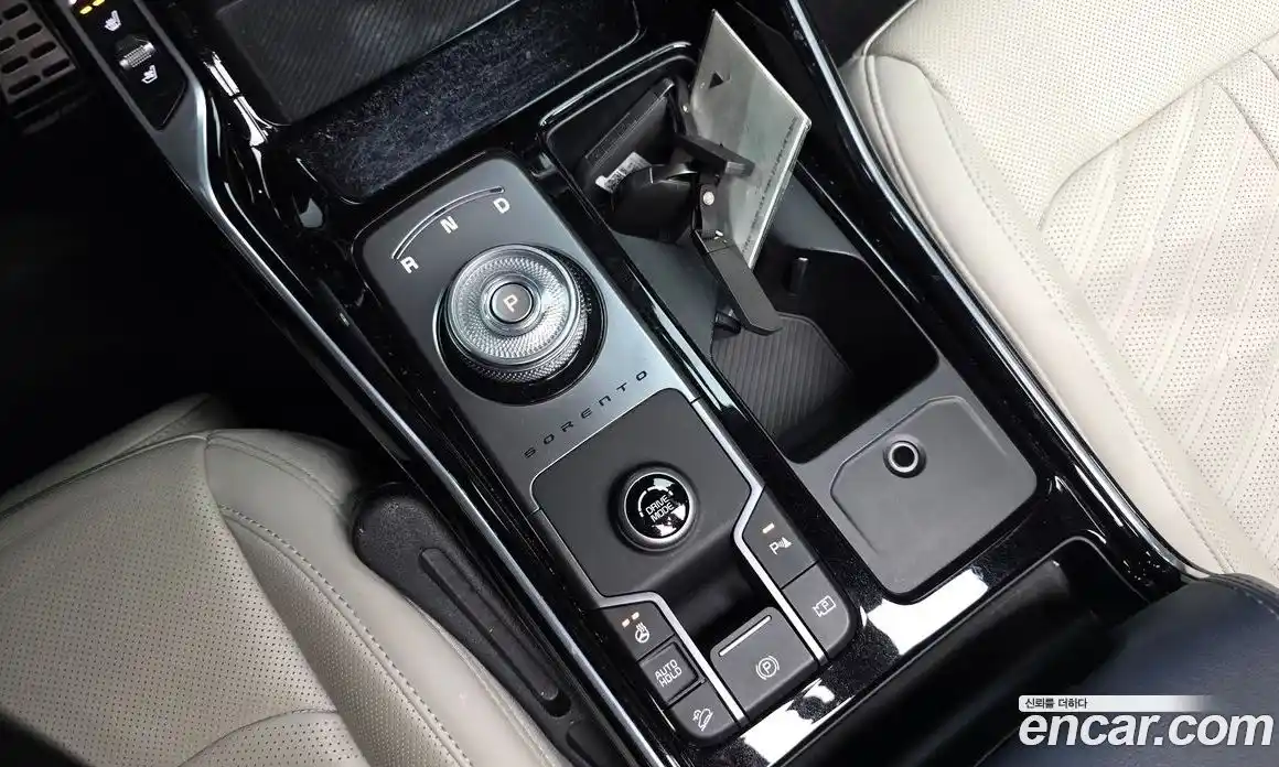 Kia Sorento 2024 1.6 Автомат в Москве № 132802, фото 9