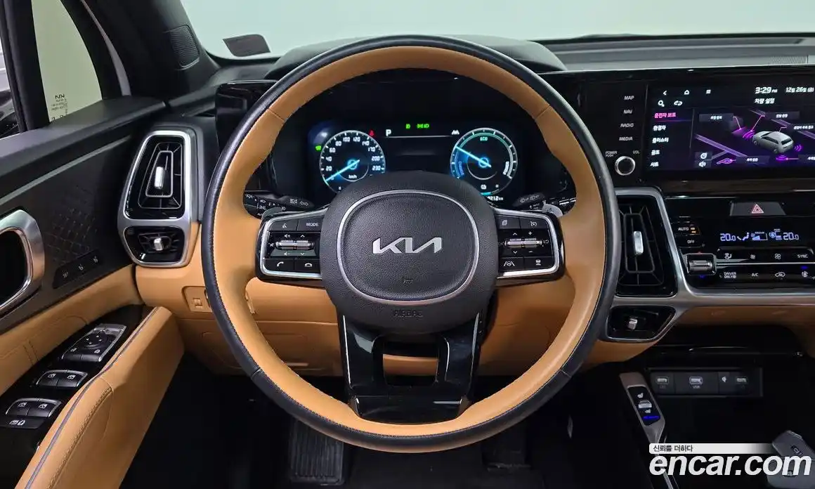 Kia Sorento 2023 1.6 Автомат в Москве № 134308, фото 4