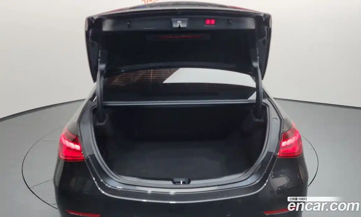 Mercedes-Benz C-Class 2022 2.0 Автомат в Москве № 137043, фото 10