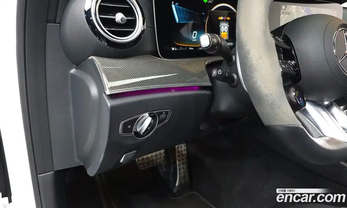 Mercedes-Benz E-Class 2022 3.0 Автомат в Москве № 137485, фото 18