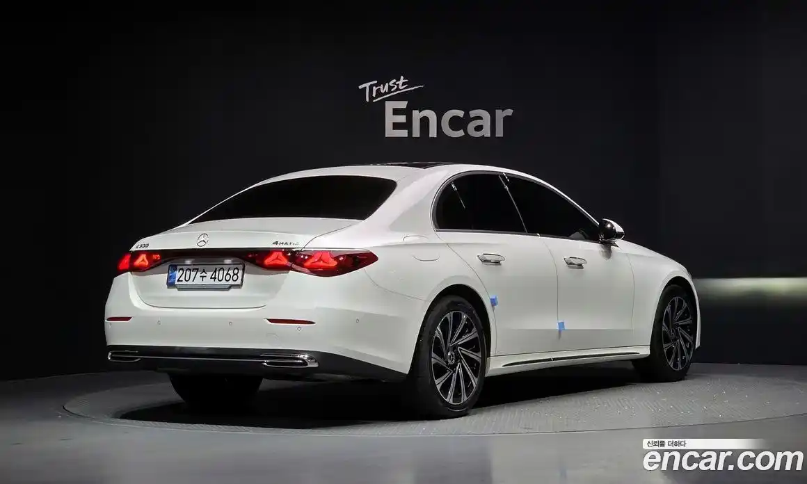 Mercedes-Benz E-Class 2024 2.0 Автомат в Москве № 138308, фото 17