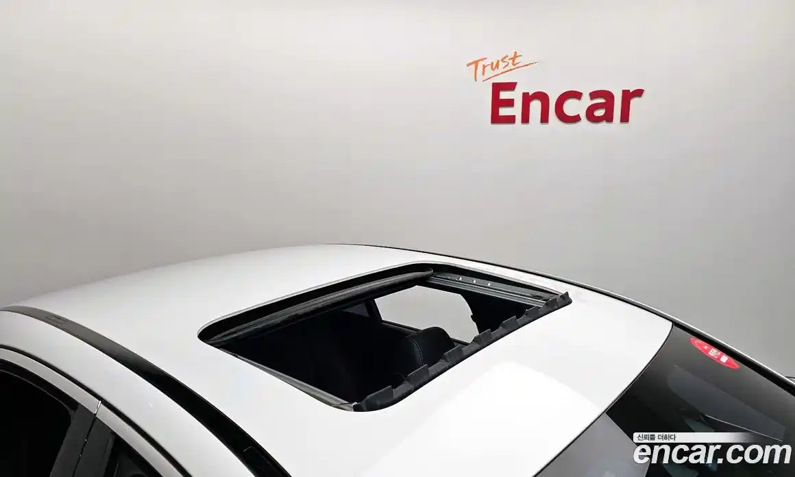 Mercedes-Benz E-Class 2022 2.0 Автомат в Москве № 138768, фото 20