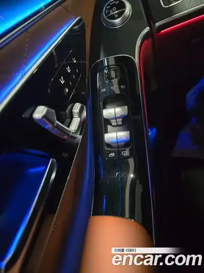 Mercedes-Benz S-Class 2023 3.0 Автомат в Москве № 142668, миниатюра 10