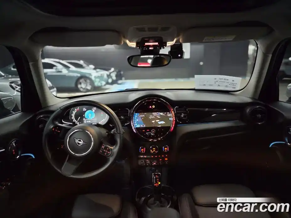 Mini Cooper 2022 1.5 Автомат в Москве № 147204, фото 7