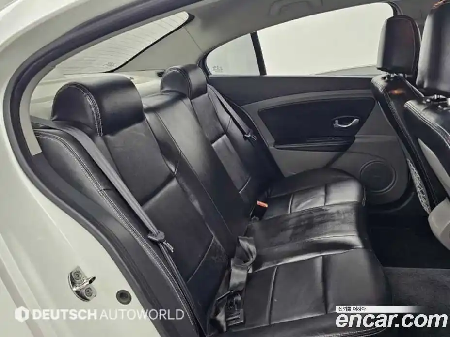 Renault SM3 2011 1.6 Автомат в Москве № 152252, фото 12