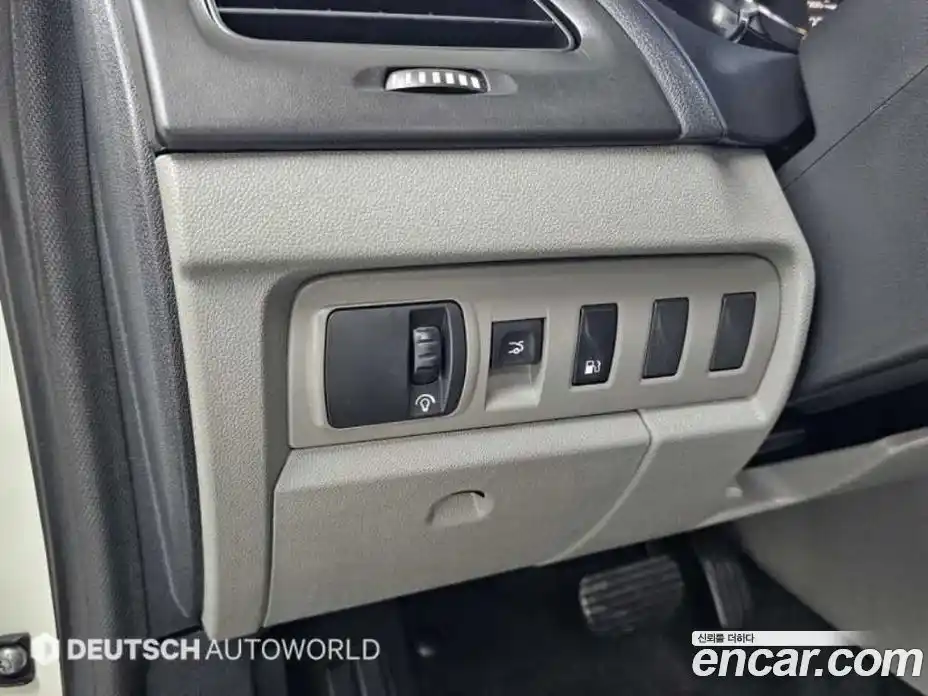 Renault SM3 2011 1.6 Автомат в Москве № 152252, фото 16