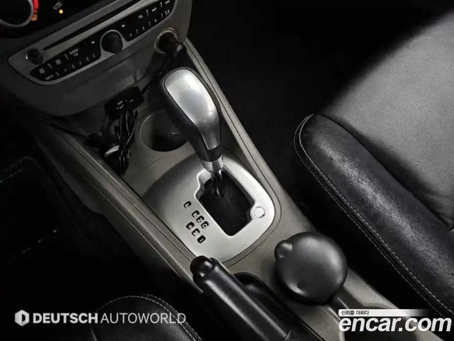 Renault SM3 2011 1.6 Автомат в Москве № 152252, фото 9