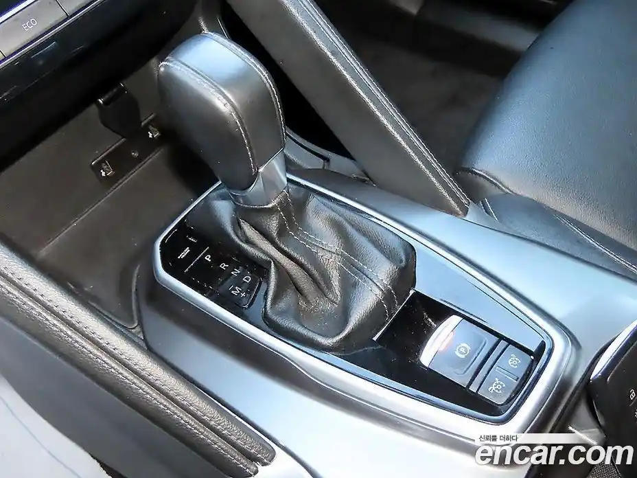 Renault QM6 2023 2.0 Автомат в Москве № 152684, фото 10