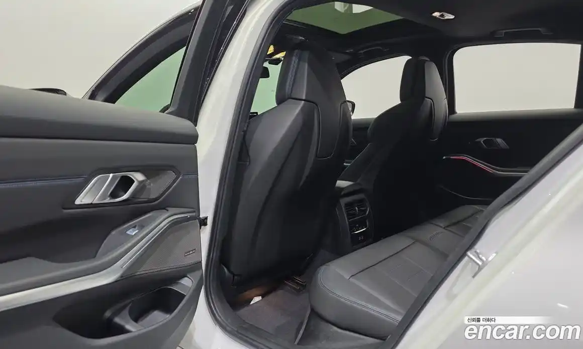 BMW 3-Series 2023 3.0 Автомат в Москве № 155069, фото 18