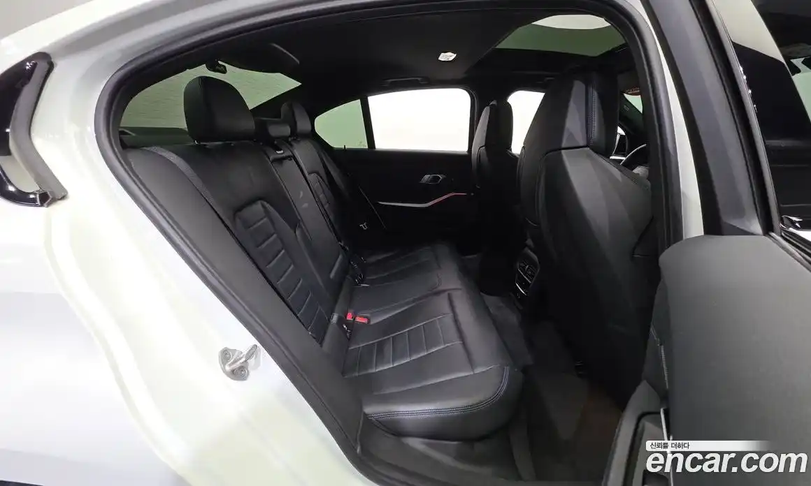 BMW 3-Series 2023 3.0 Автомат в Москве № 155069, фото 9