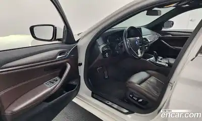 BMW 5-Series 2018 2.0 Автомат в Москве № 159003, миниатюра 7