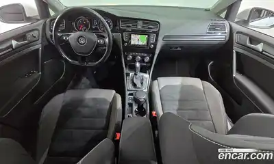 Volkswagen Golf 2015 1.6 Автомат в Москве № 160093, миниатюра 7
