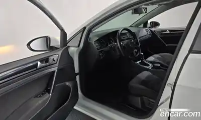 Volkswagen Golf 2015 1.6 Автомат в Москве № 160093, миниатюра 10