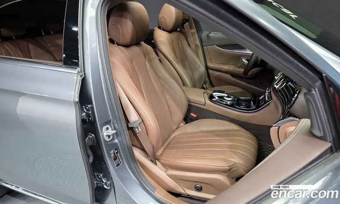 Mercedes-Benz E-Class 2020 3.0 Автомат в Москве № 160483, фото 11