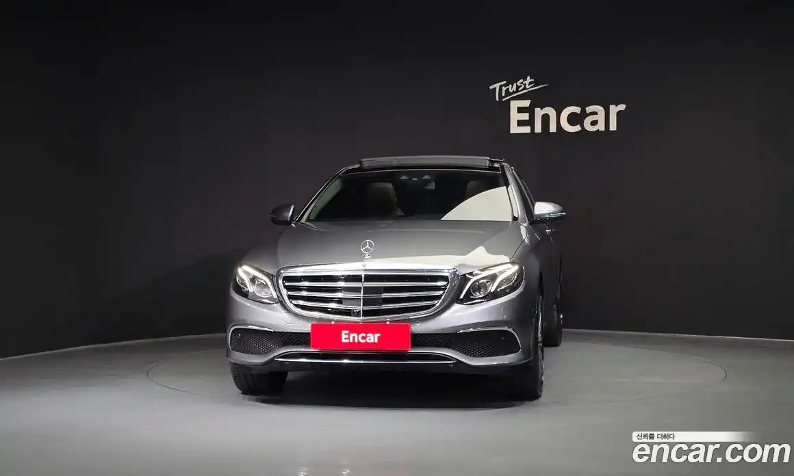 Mercedes-Benz E-Class 2020 3.0 Автомат в Москве № 160483, фото 19