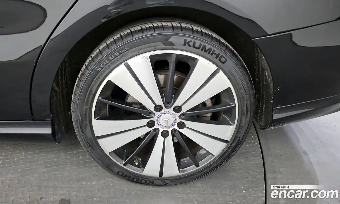 Mercedes-Benz CLA-Class 2017 2.0 Автомат в Москве № 160804, фото 3