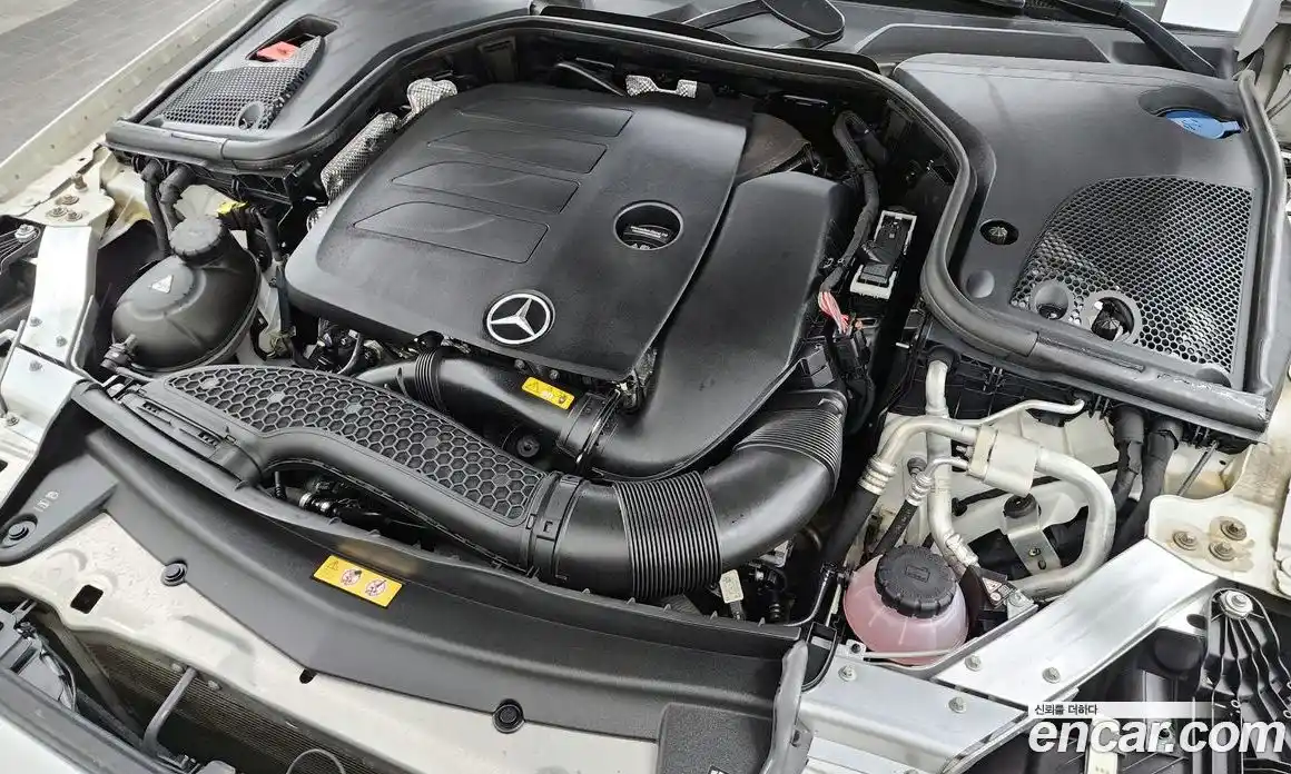 Mercedes-Benz E-Class 2022 2.0 Автомат в Москве № 161632, фото 6