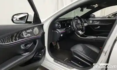 Mercedes-Benz E-Class 2022 2.0 Автомат в Москве № 161632, миниатюра 10