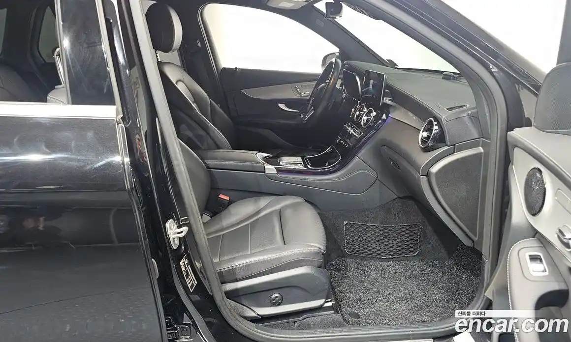 Mercedes-Benz GLC-Class 2020 2.0 Автомат в Москве № 162101, фото 11