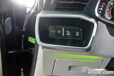 Audi A7 2023 3.0 Автомат в Москве № 162390, миниатюра 11