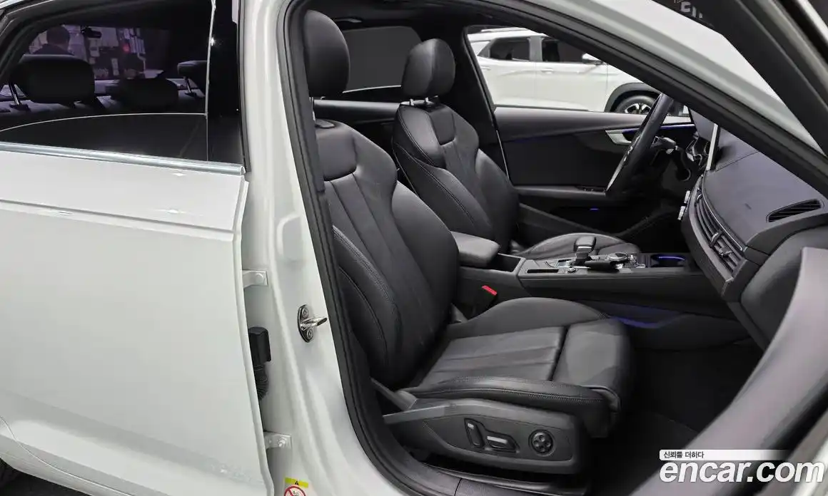 Audi A4 2019 2.0 Автомат в Москве № 163001, фото 20