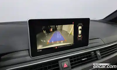 Audi A4 2019 2.0 Автомат в Москве № 163001, миниатюра 2