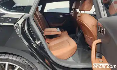 Audi A5 2023 2.0 Автомат в Москве № 163101, миниатюра 3