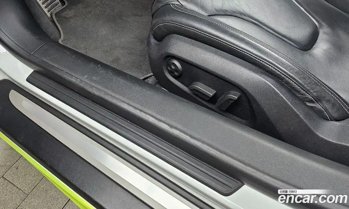 Audi R8 2015 5.2 Автомат в Москве № 163521, фото 17