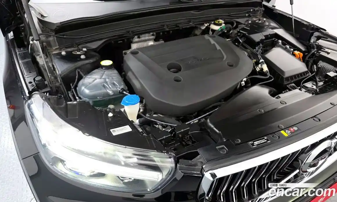 Volvo XC40 2022 2.0 Автомат в Москве № 164298, фото 20