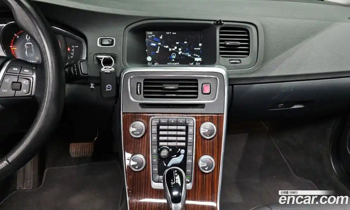 Volvo S60 2017 2.0 Автомат в Москве № 164636, фото 14