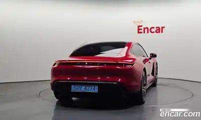 Porsche Taycan 2023 0.1 Автомат в Москве № 165082, миниатюра 4