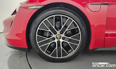 Porsche Taycan 2023 0.1 Автомат в Москве № 165082, миниатюра 5