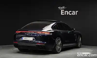 Porsche Panamera 2023 2.9 Автомат в Москве № 165198, миниатюра 2