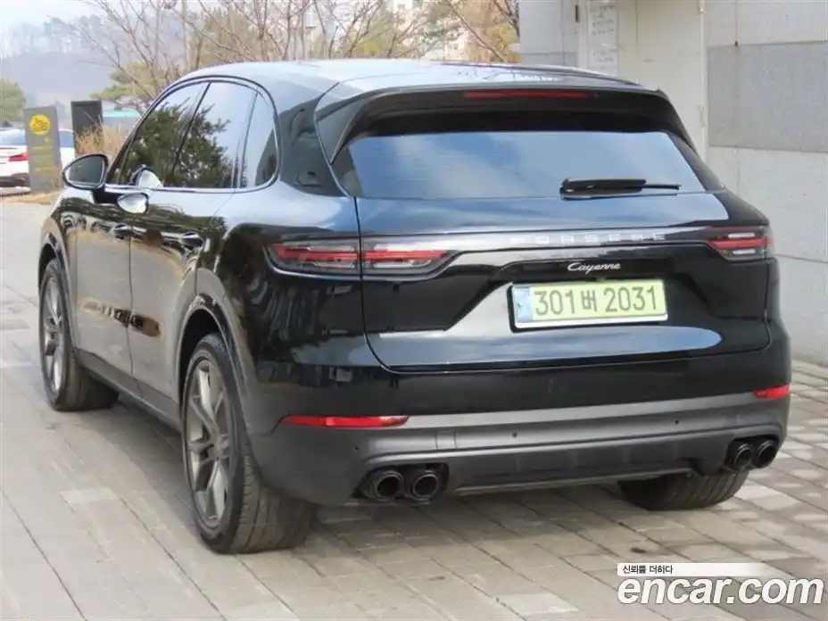 Porsche Cayenne 2022 3.0 Автомат в Москве № 165809, фото 4