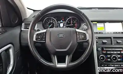 Land Rover Discovery Sport 2017 2.0 Автомат в Москве № 166638, миниатюра 6
