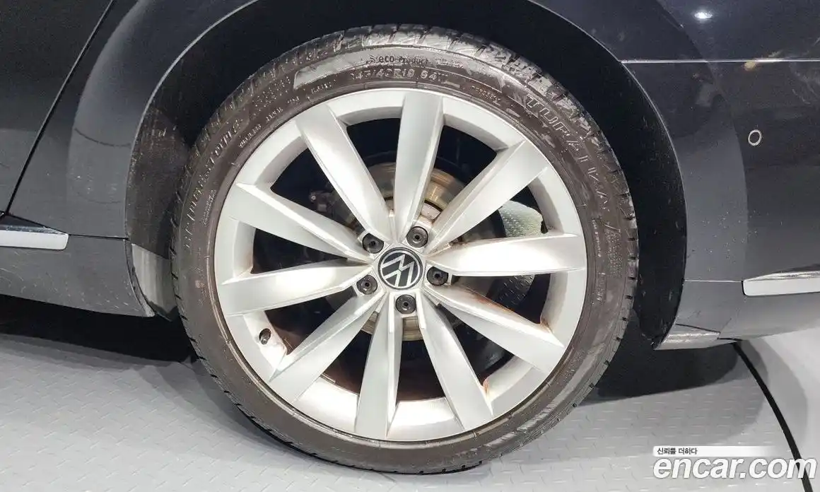 Volkswagen Arteon 2023 2.0 Автомат в Москве № 168831, фото 3