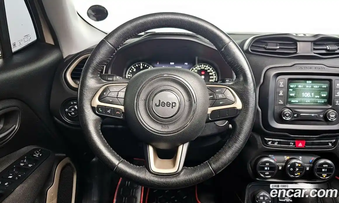 Jeep Renegade 2016 2.0 Автомат в Москве № 169564, фото 18