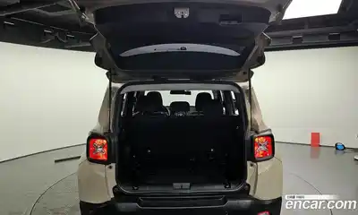 Jeep Renegade 2016 2.0 Автомат в Москве № 169564, миниатюра 6