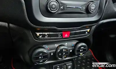 Jeep Renegade 2016 2.0 Автомат в Москве № 169564, миниатюра 7