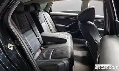 Honda Accord 2020 2.0 Автомат в Москве № 170546, миниатюра 7