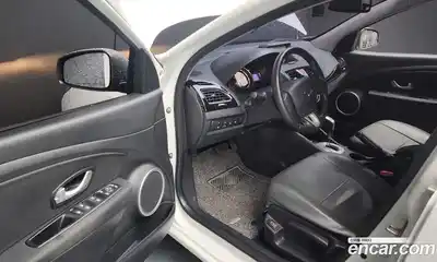 Renault SM3 2016 1.6 Автомат в Москве № 180174, миниатюра 3