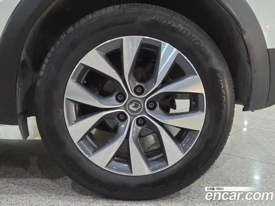 Renault Captur 2020 1.3 Автомат в Москве № 186194, фото 20