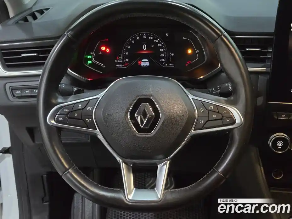 Renault Captur 2020 1.3 Автомат в Москве № 186194, фото 9