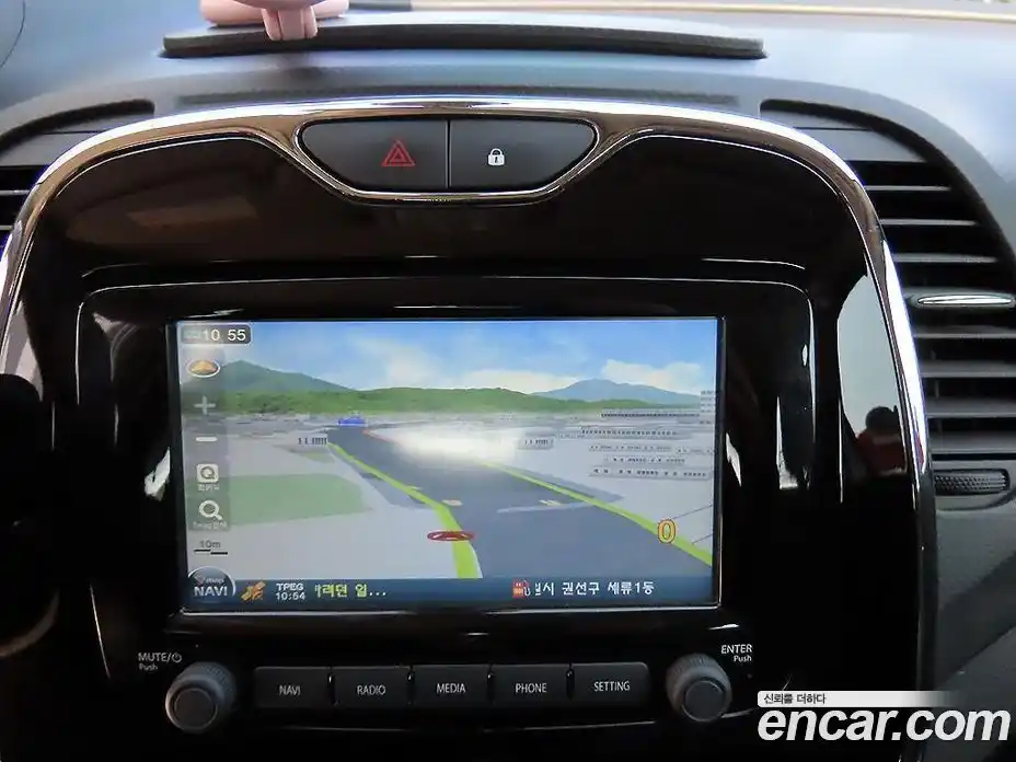 Renault QM3 2016 1.5 Автомат в Москве № 186507, фото 14