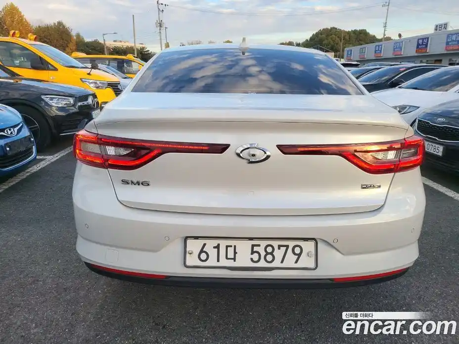 Renault SM6 2019 2.0 Автомат в Москве № 186607, фото 4